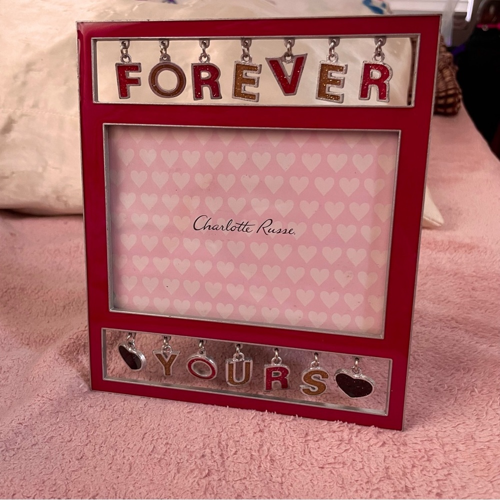 CHARLOTTE RUSSE Picture frame - Picture 3 of 5